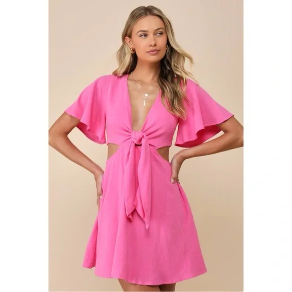 NWT LULU’S Perfect Day for Love Pink Cutout Tie-Front Mini Dress Size Medium - Picture 3 of 14
